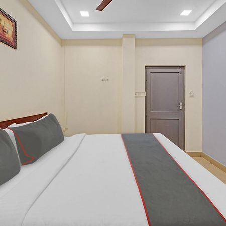 Super Townhouse G Silver Hotels Mount Road Chennai Ngoại thất bức ảnh