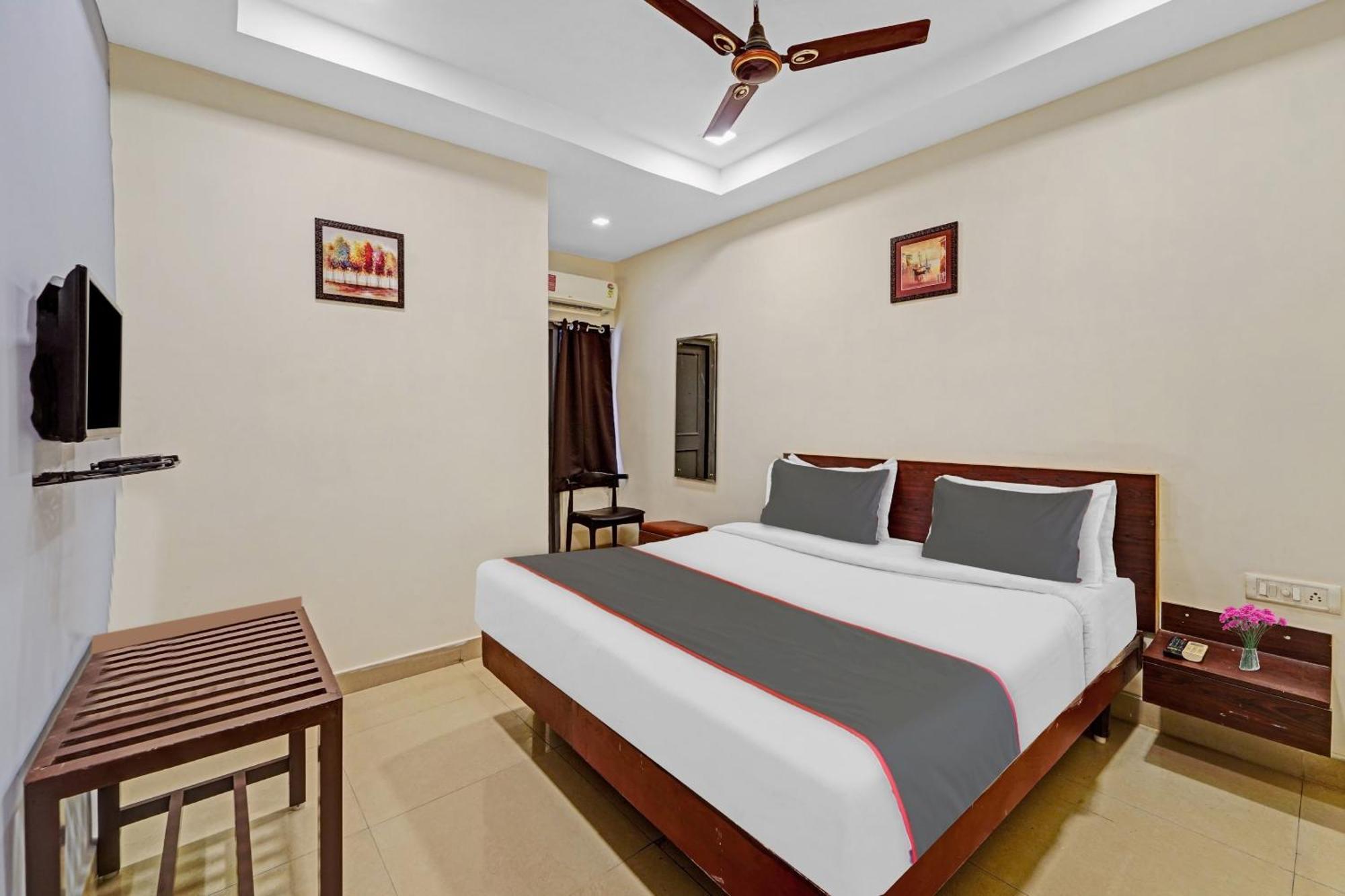 Super Townhouse G Silver Hotels Mount Road Chennai Ngoại thất bức ảnh